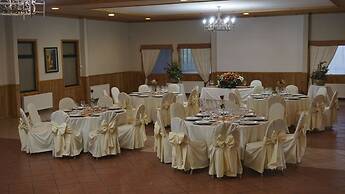 Borde Lago Hotel