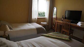 Borde Lago Hotel