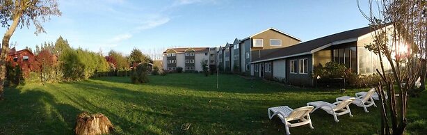 Borde Lago Hotel