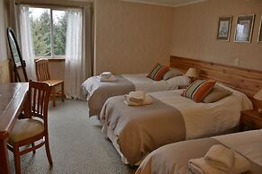 Borde Lago Hotel