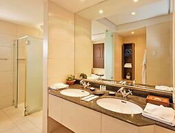 Costabella Tropical Beach Hotel