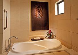 Costabella Tropical Beach Hotel