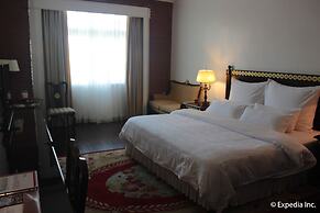 Fort Ilocandia Resort Hotel