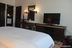 Fort Ilocandia Resort Hotel