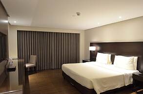 Pearl Garden Hotel