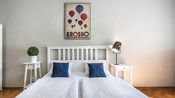 Flamingo Hostel