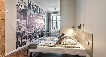 Flamingo Hostel