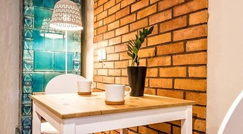Flamingo Hostel