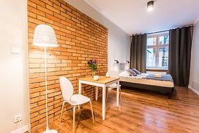 Flamingo Hostel