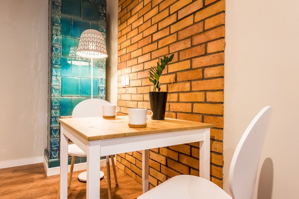 Flamingo Hostel