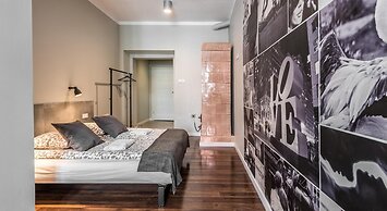 Flamingo Hostel