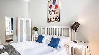Flamingo Hostel