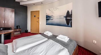 Flamingo Hostel