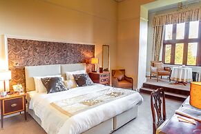 Classic Lodges - Bagden Hall Hotel