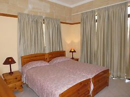 San Antonio Guest House