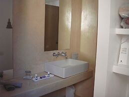 La Villa & Spa