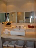 La Villa & Spa