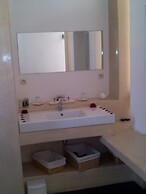 La Villa & Spa