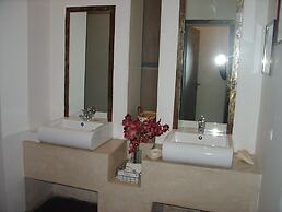 La Villa & Spa