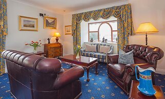 Abbey Lodge