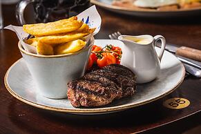 The Pied Bull