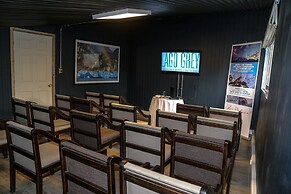 Hotel Lago Grey