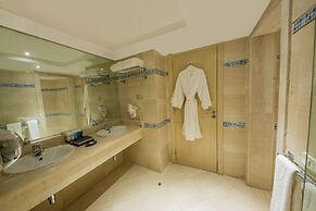 SUNRISE Crystal Bay Resort - Grand Select
