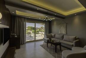 SUNRISE Crystal Bay Resort - Grand Select