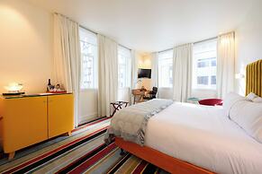 Hotel DeBrett