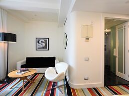 Hotel DeBrett