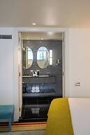 Hotel DeBrett