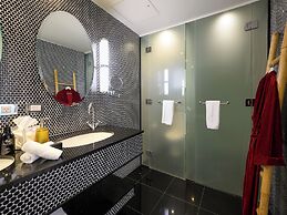 Hotel DeBrett