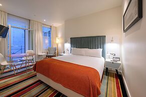 Hotel DeBrett