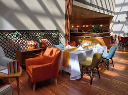 Hotel DeBrett