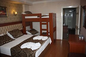 Big Apple Hotel