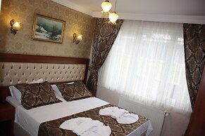 Big Apple Hotel