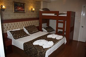 Big Apple Hotel