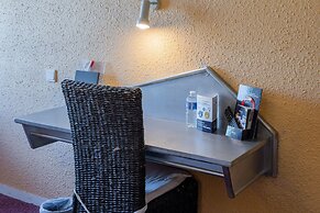 Logis Hôtel Noemys Brive - Restaurant Le Teinchurier
