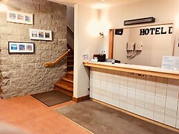 Hotel DeOro