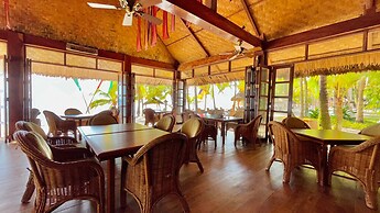 Coco Grove Beach Resort