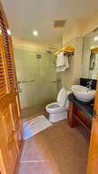 Coco Grove Beach Resort