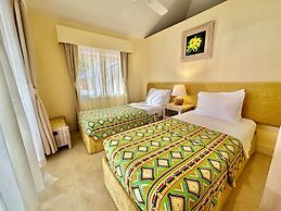 Coco Grove Beach Resort