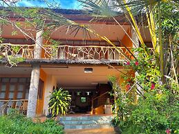 Coco Grove Beach Resort