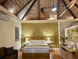 Coco Grove Beach Resort