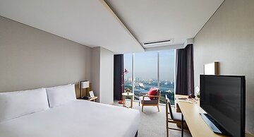 Harbor Park Hotel