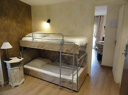 Hotel Planes