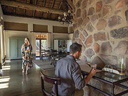 Ekuthuleni Lodge