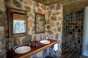 Ekuthuleni Lodge