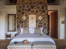 Ekuthuleni Lodge