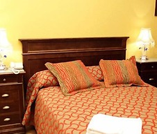 Hotel Almona